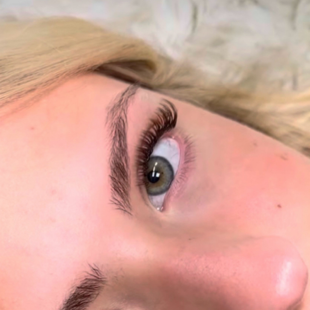 Brown lash extensions up close