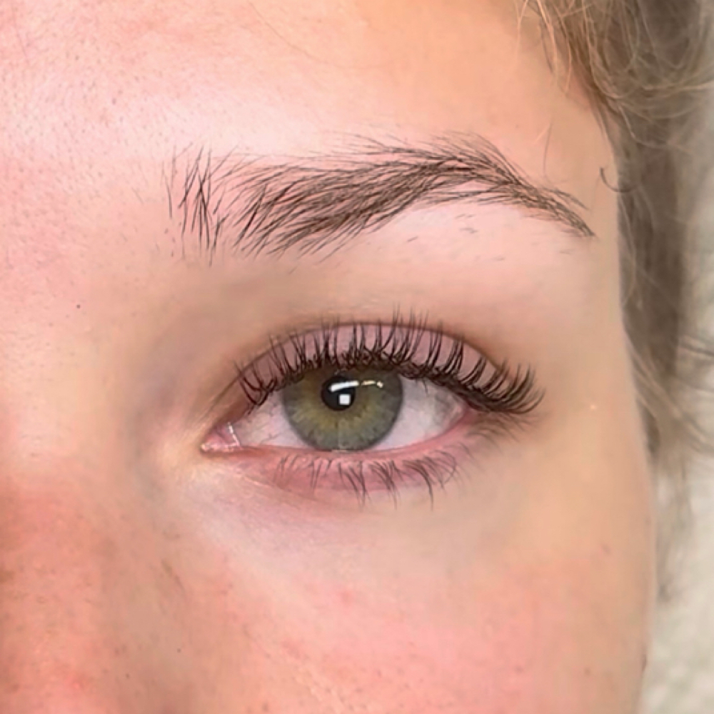 Classic lash extensions