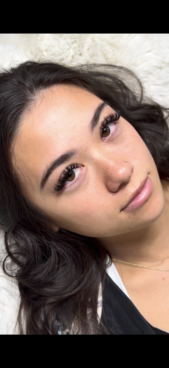 Hybrid Set by Lai’s Lash Co.
